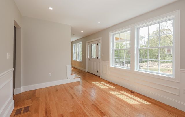1 Allen Lane, Durham, NH 03824