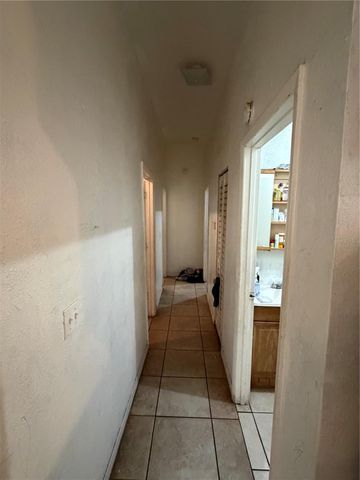 8612 N 12TH STREET, Tampa, FL 33604