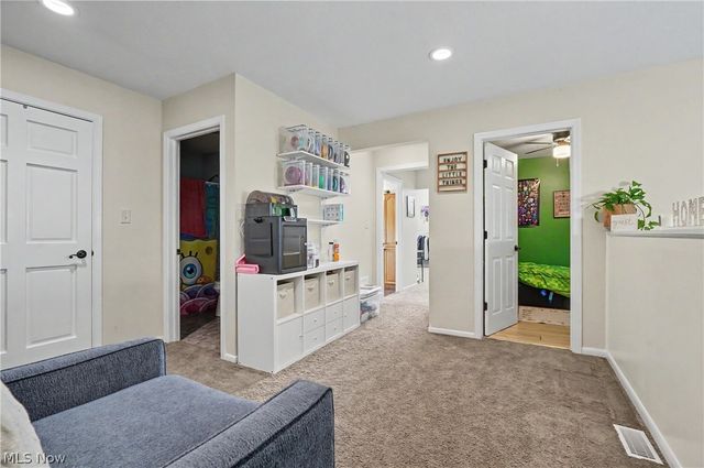 68 Roche Way, Boardman, OH 44512