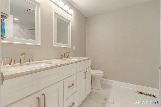 41 Punch Brook Road, Burlington, CT 06013