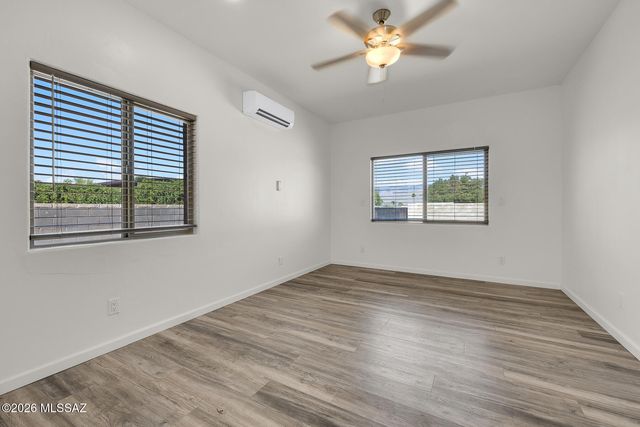 401 N Brown Avenue, Tucson, AZ 85710