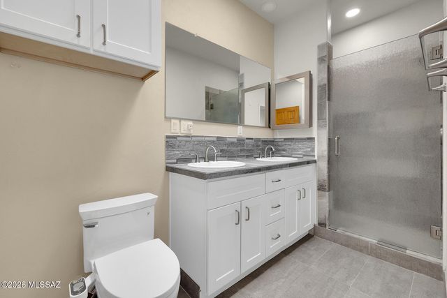 401 N Brown Avenue, Tucson, AZ 85710