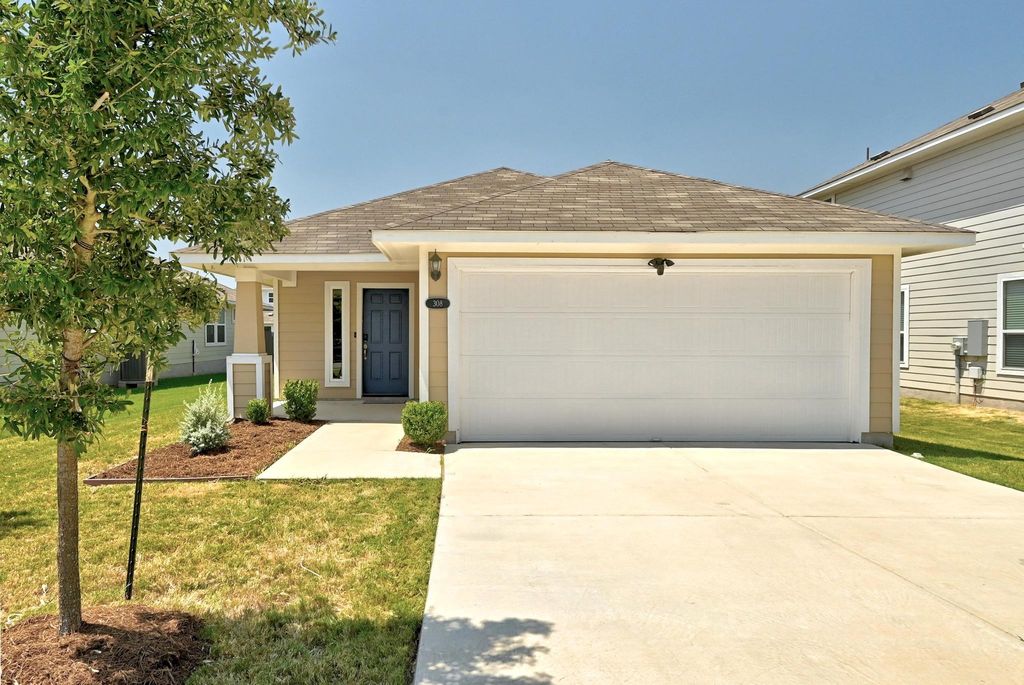 308 Black Opal DR, Jarrell, TX 76537