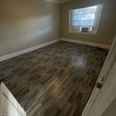 3619 Seminole AVE 2, Fort Myers, FL 33916