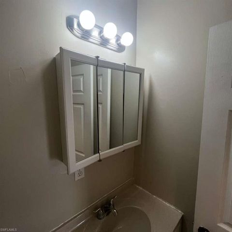 3619 Seminole AVE 2, Fort Myers, FL 33916