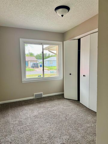 3426 S HANDLEY ST, Wichita, KS 67217