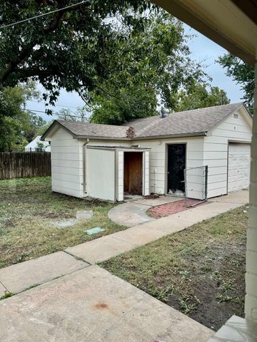 3426 S HANDLEY ST, Wichita, KS 67217