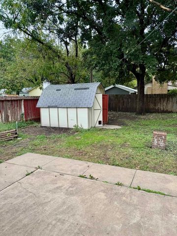 3426 S HANDLEY ST, Wichita, KS 67217