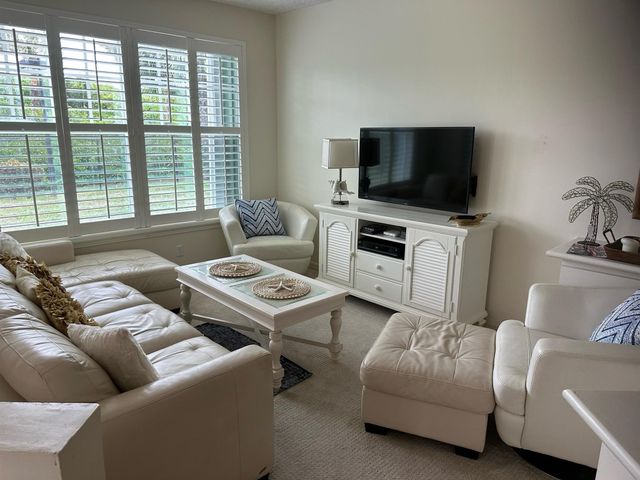 602 Mainsail Circle, Jupiter, FL 33477