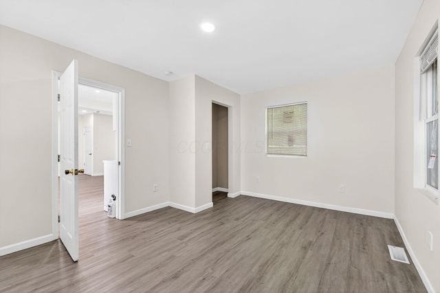 373 Wrexham Avenue, Columbus, OH 43223
