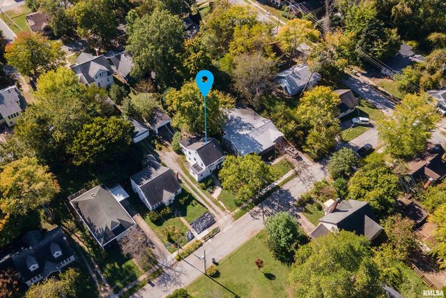 711 W ELM Street, Carbondale, IL 62901