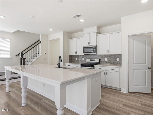 2004 Cross Bones Boulevard, Durham, NC 27703