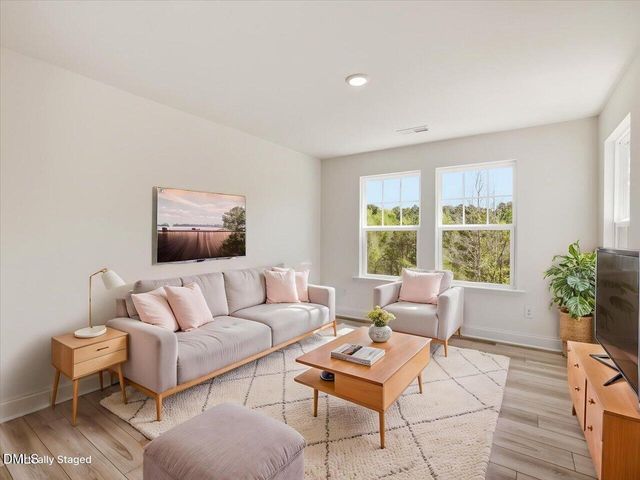 2004 Cross Bones Boulevard, Durham, NC 27703