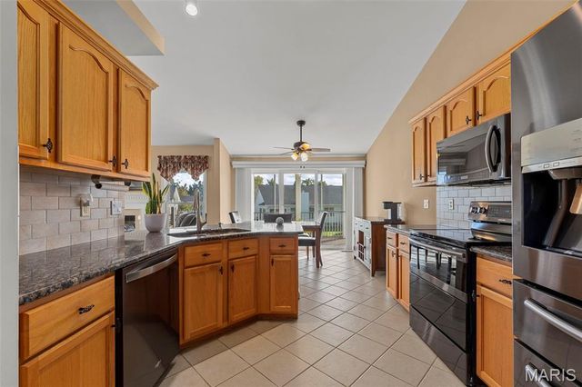 519 Villa Piazza Court 27A, O'fallon, MO 63366