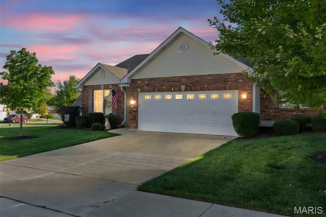 519 Villa Piazza Court 27A, O'fallon, MO 63366