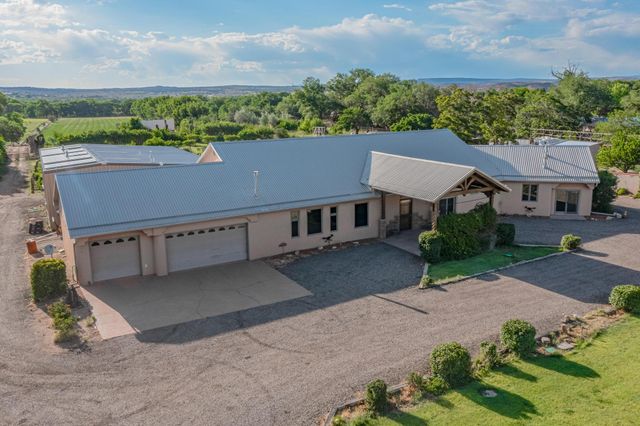 17 Llanito Road, Bernalillo, NM 87004