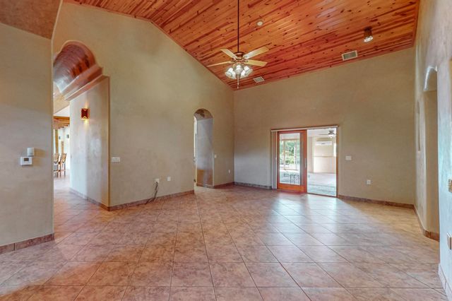 17 Llanito Road, Bernalillo, NM 87004