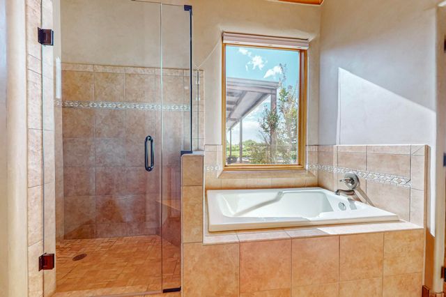 17 Llanito Road, Bernalillo, NM 87004