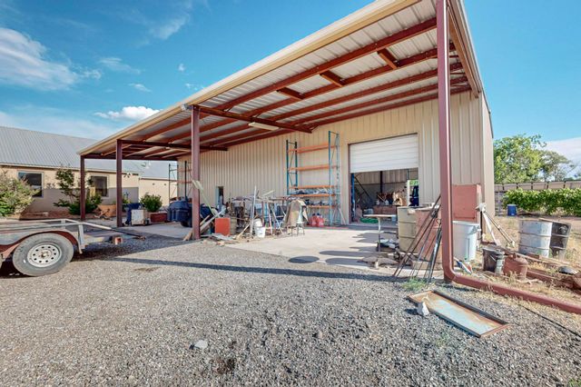 17 Llanito Road, Bernalillo, NM 87004