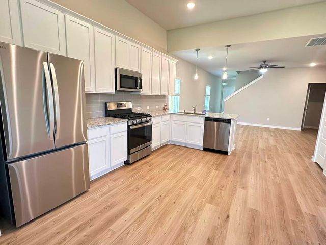 21630 Wave Hollow Drive, Cypress, TX 77433