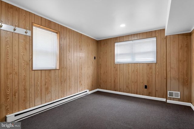 1906 WINTERGREEN CT, District Heights, MD 20747