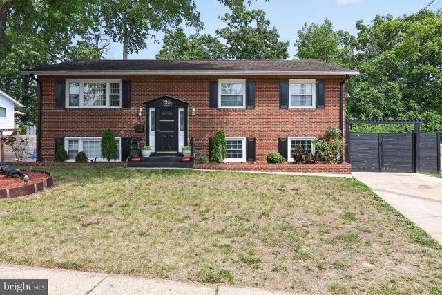 1906 WINTERGREEN CT, District Heights, MD 20747