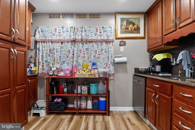 1906 WINTERGREEN CT, District Heights, MD 20747