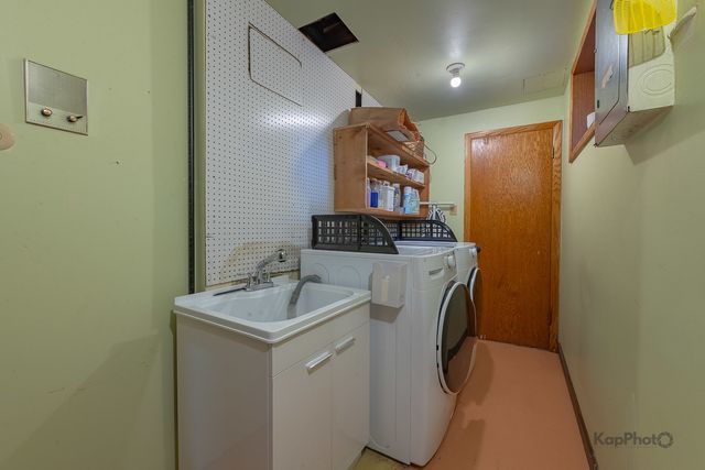 5810 W 97th Street, Oak Lawn, IL 60453