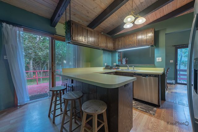 5810 W 97th Street, Oak Lawn, IL 60453