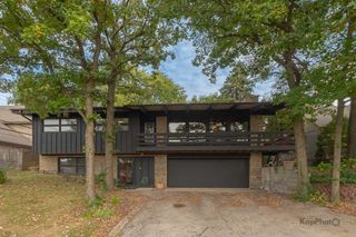 5810 W 97th Street, Oak Lawn, IL 60453