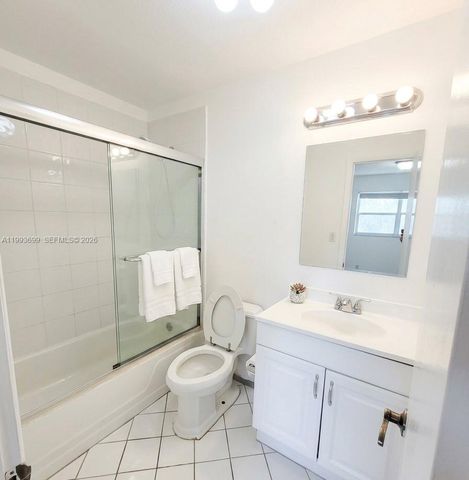 7900 S Colony Cir S 303, Tamarac, FL 33321