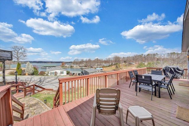 300 Mill Lake RD, Huddleston, VA 24104
