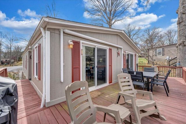 300 Mill Lake RD, Huddleston, VA 24104