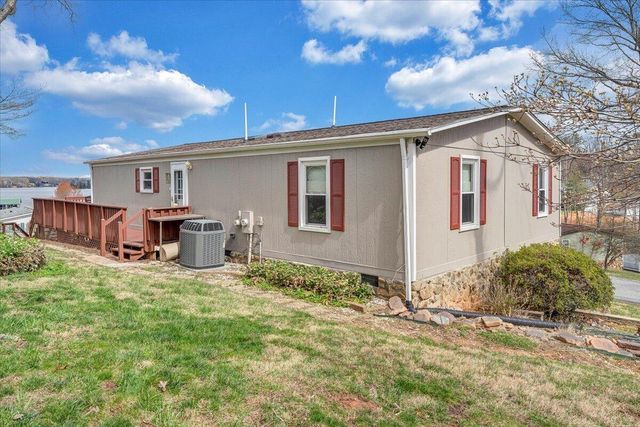 300 Mill Lake RD, Huddleston, VA 24104