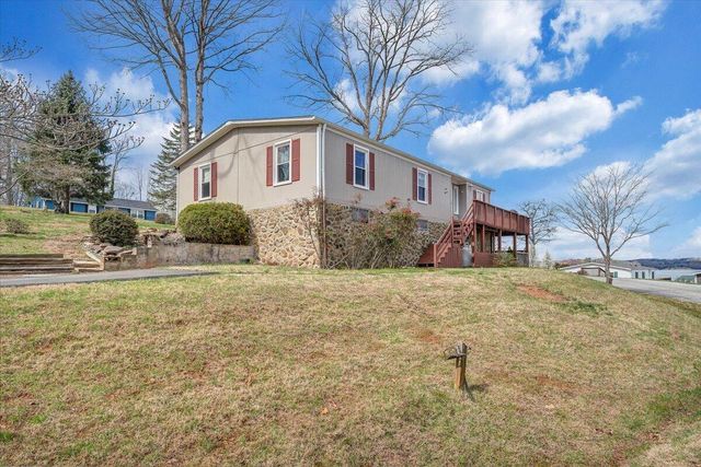 300 Mill Lake RD, Huddleston, VA 24104