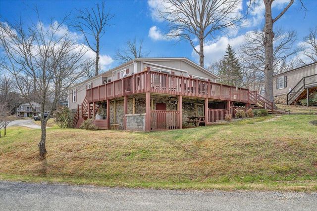 300 Mill Lake RD, Huddleston, VA 24104