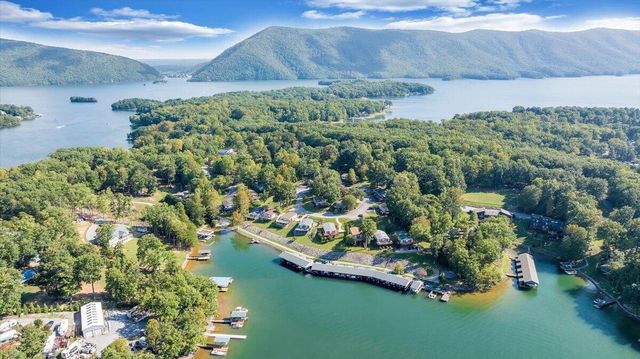 300 Mill Lake RD, Huddleston, VA 24104