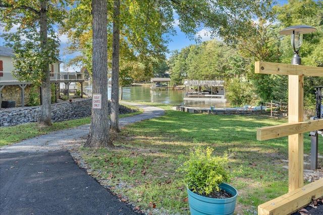 300 Mill Lake RD, Huddleston, VA 24104