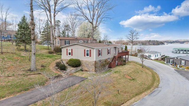 300 Mill Lake RD, Huddleston, VA 24104