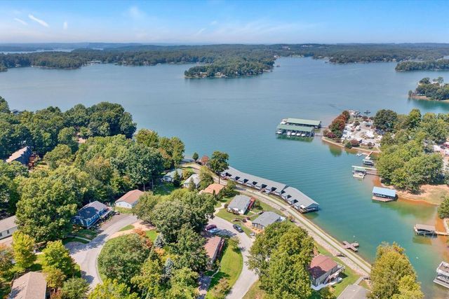 300 Mill Lake RD, Huddleston, VA 24104