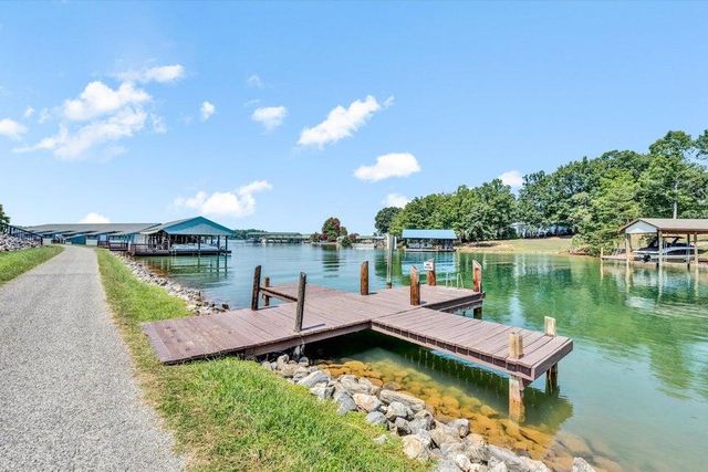 300 Mill Lake RD, Huddleston, VA 24104