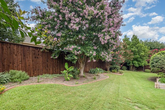 341 Greenfield Drive, Murphy, TX 75094