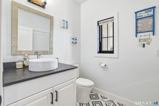 67 Luca Lane, Wethersfield, CT 06109