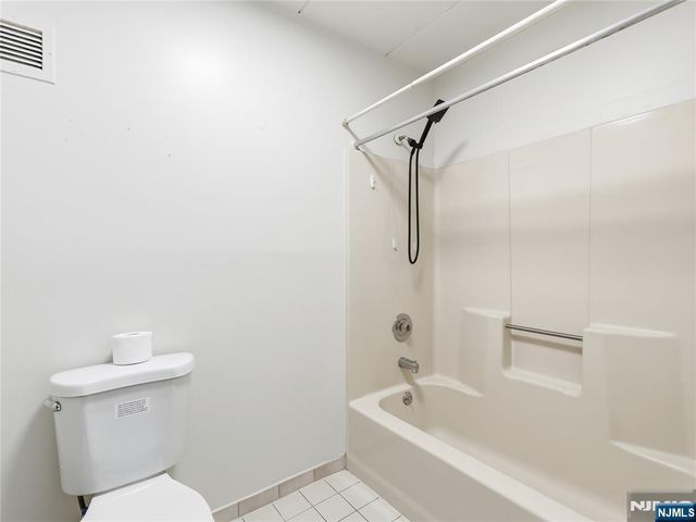 5 Linden Street 6i, Hackensack, NJ 07601