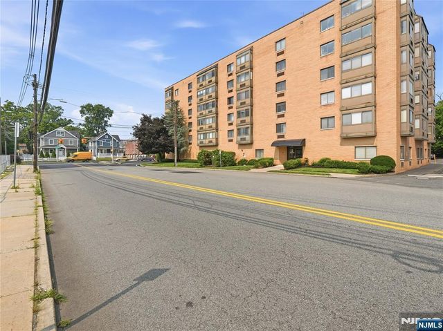 5 Linden Street 6i, Hackensack, NJ 07601