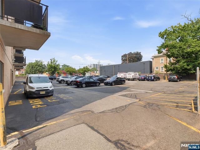 5 Linden Street 6i, Hackensack, NJ 07601