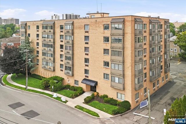 5 Linden Street 6i, Hackensack, NJ 07601