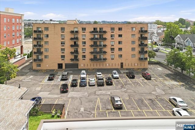 5 Linden Street 6i, Hackensack, NJ 07601