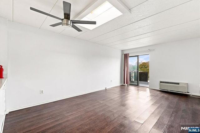 5 Linden Street 6i, Hackensack, NJ 07601