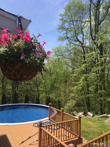 132 Botsford Road, Seymour, CT 06483